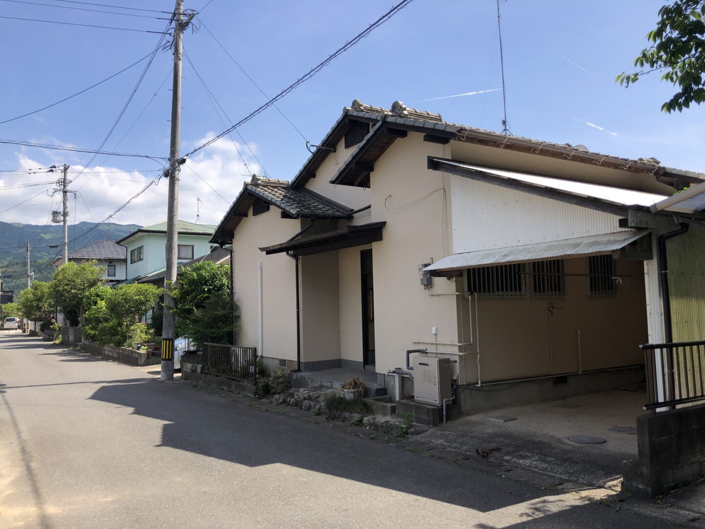福岡県糸島市の中古戸建(平屋) 土地放棄のことならやまねこ不動産株式会社 福岡県糸島市の中古戸建(平屋) 土地放棄のことならやまねこ不動産株式会社